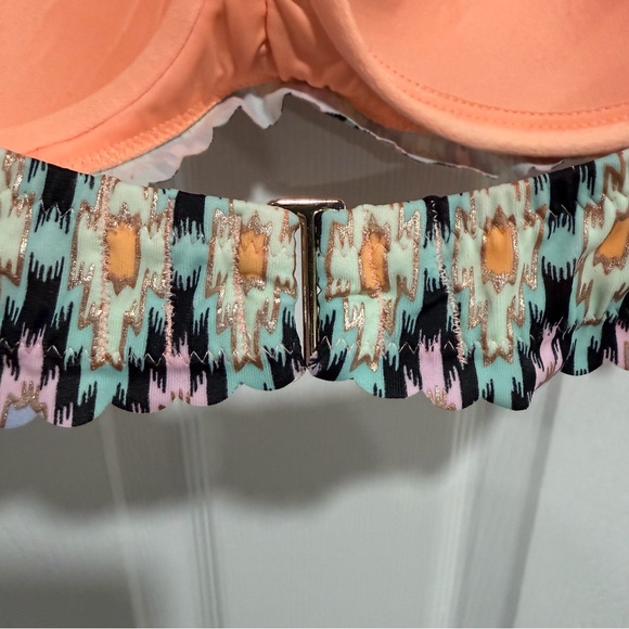 Victoria's Secret Pink and Black Patterned Bathing Suit Top - Picture 8 of 11